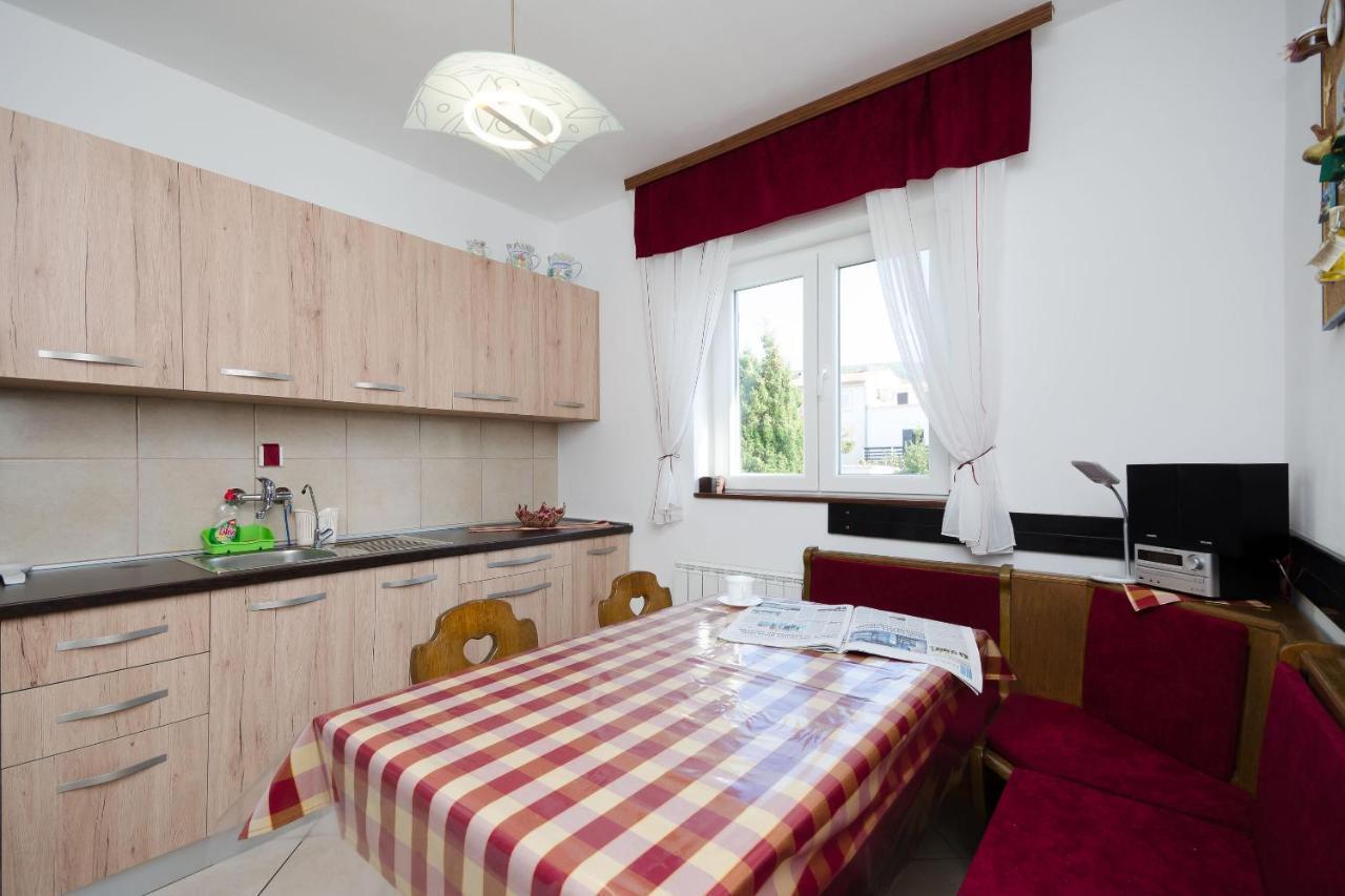 Apartment Bozena Punat Esterno foto